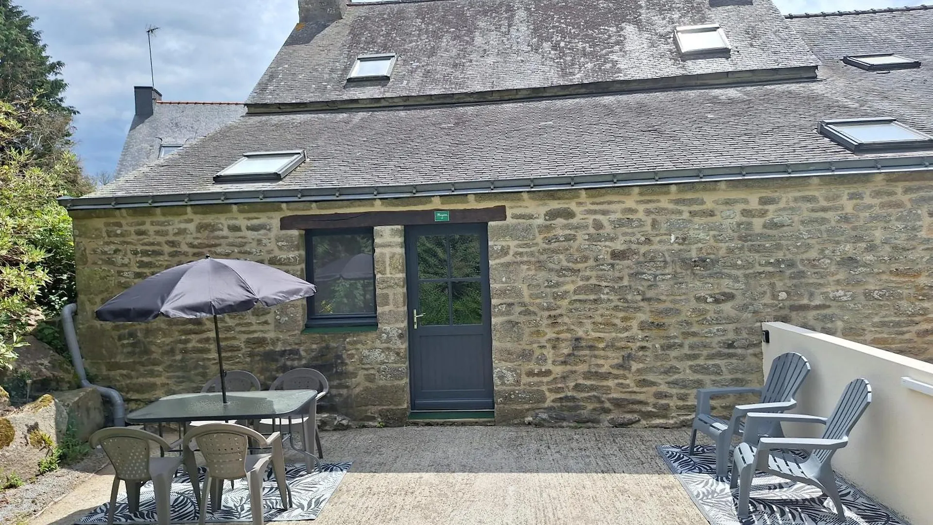 Studio 11, Draps, Linge, Wifi # Longere Bretonne#Morbihan Sulniac France
