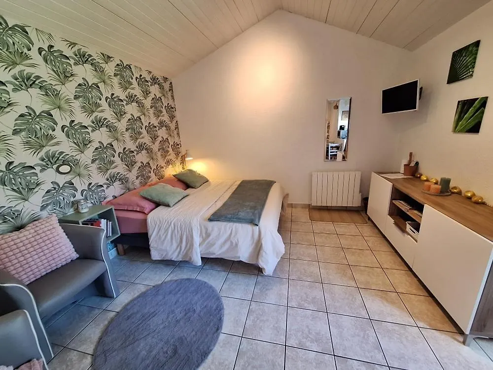 Studio 11, Draps, Linge, Wifi # Longere Bretonne#Morbihan Sulniac